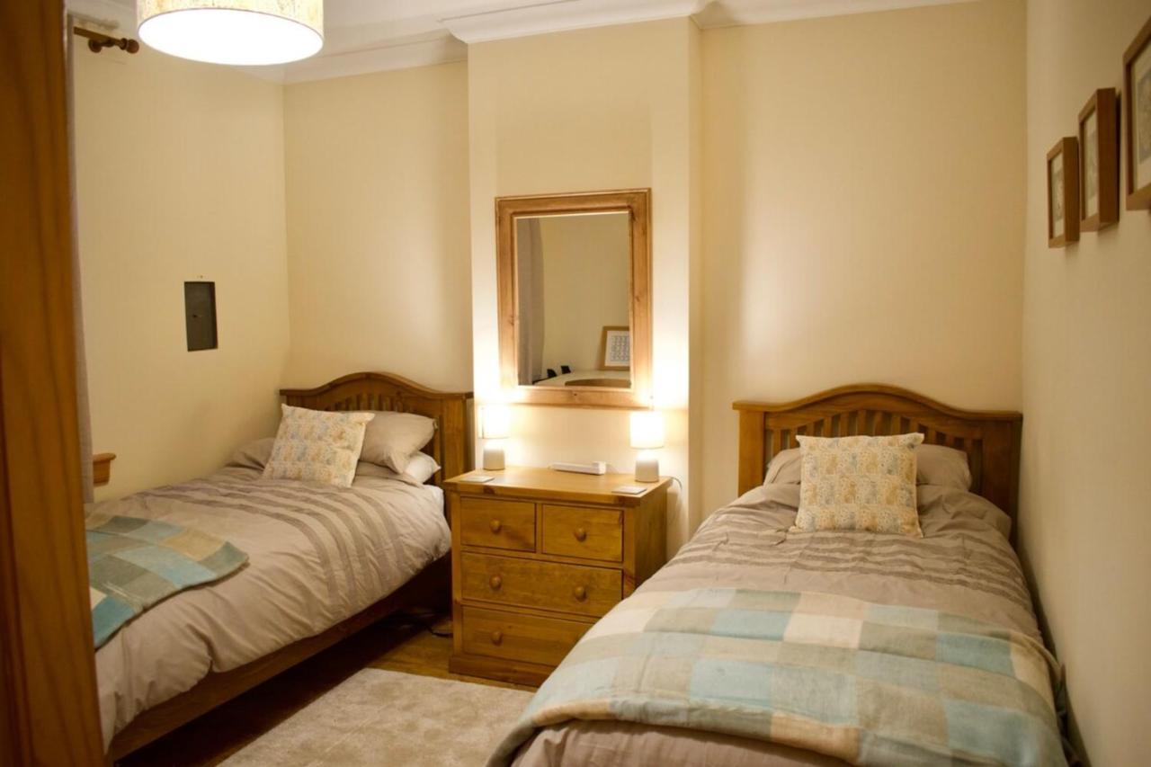 Newly Refurbed Home With Free Parking إدنبرة المظهر الخارجي الصورة